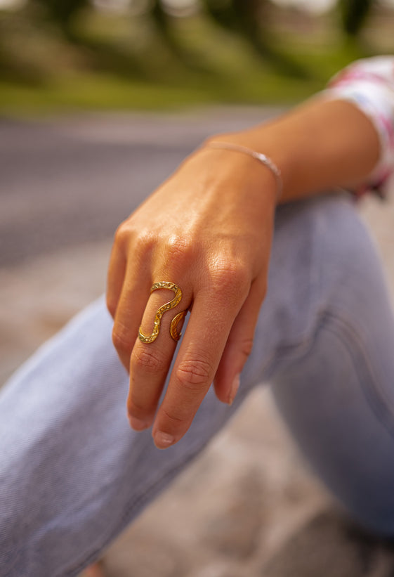 Golden Zazy Ring