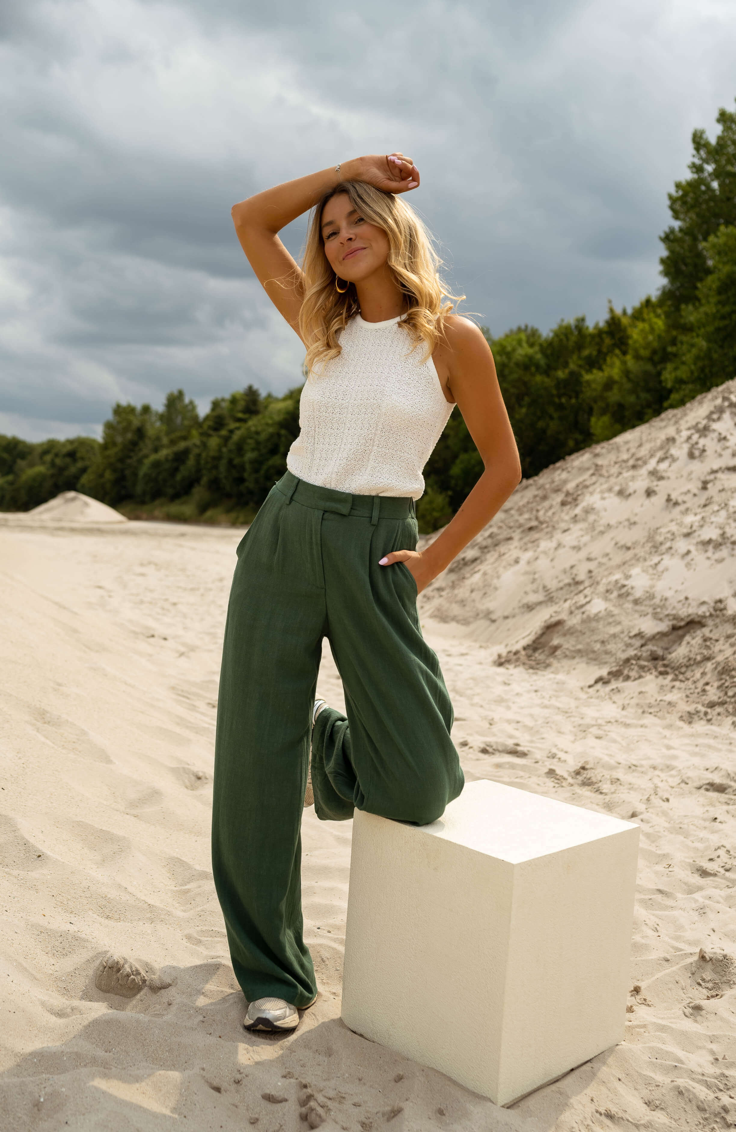 Dark Green Linen Joey Pants