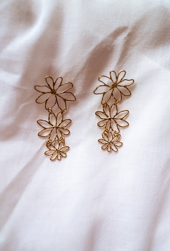 Golden Amiel Earrings