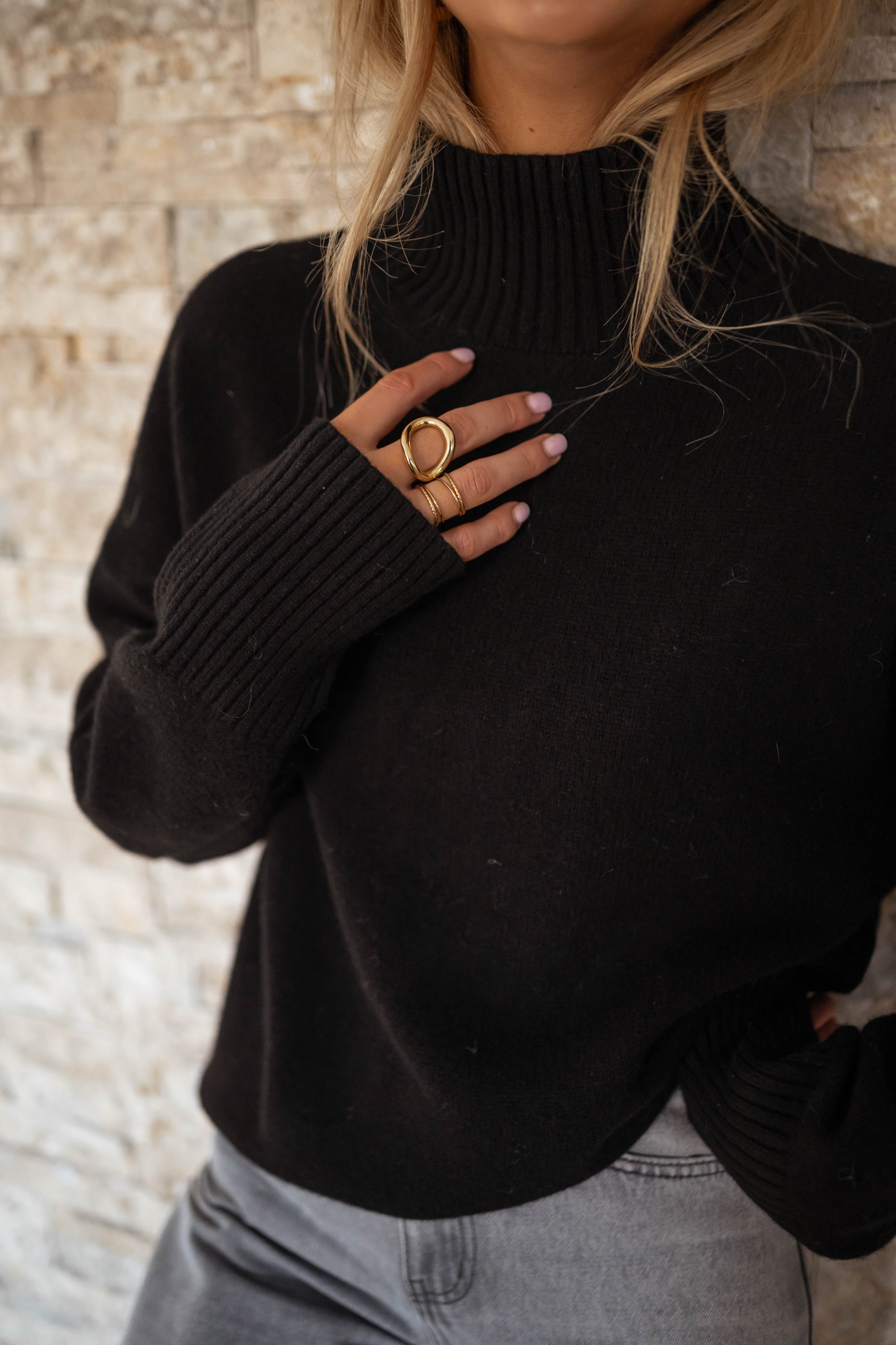 Black Gawen Sweater