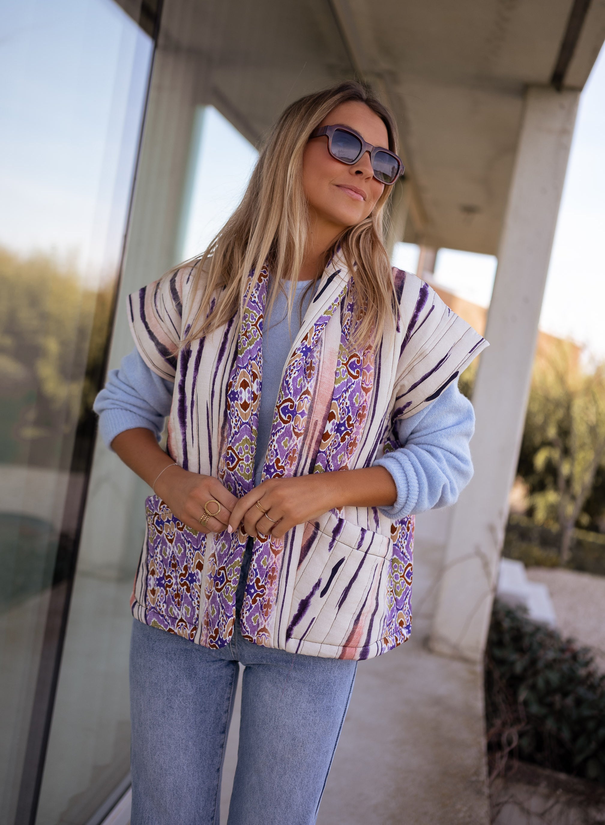 Patterned Lievine Sleeveless Jacket