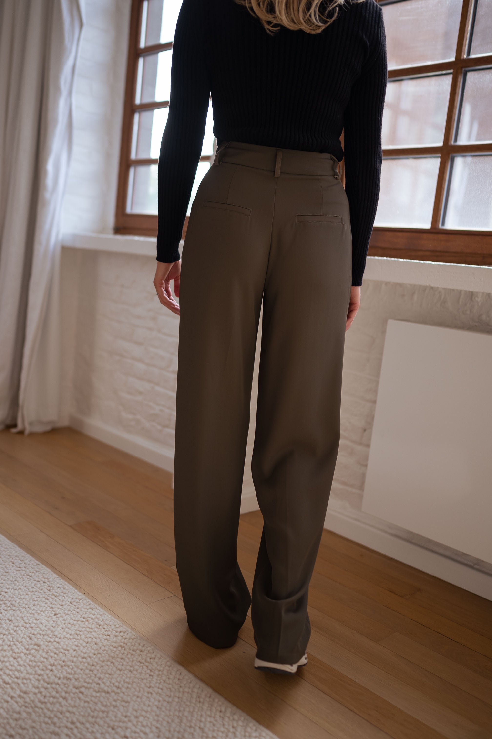 Khaki Victor Pants